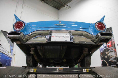 1957 Ford Thunderbird