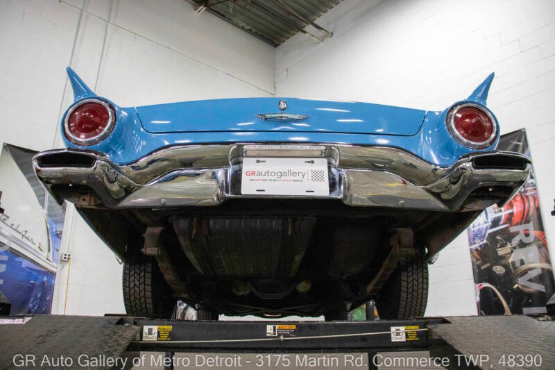 1957 Ford Thunderbird