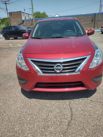 2019 Nissan Versa for sale at GREAT DEAL AUTO SALES in Center Line MI