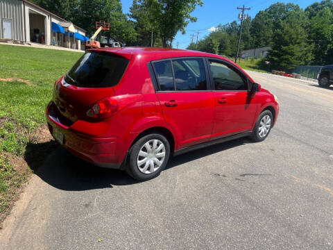 2009 Nissan Versa 1.8 S