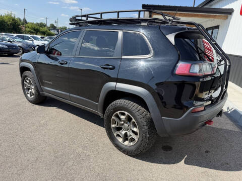 2020 Jeep Cherokee Trailhawk