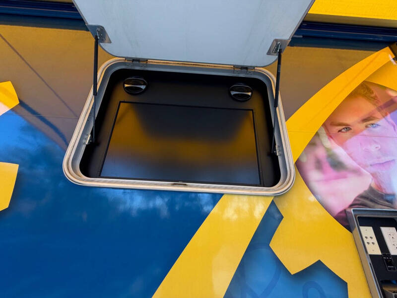 2010 Freightliner Mobile Classroom