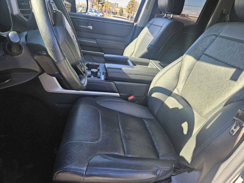 2022 Toyota Tundra SR5