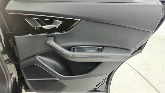 2024 Audi Q8 quattro Prestige 55 TFSI