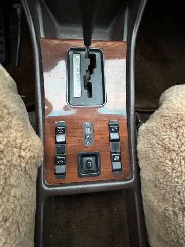 1984 Mercedes-Benz 300-Class 300 SD