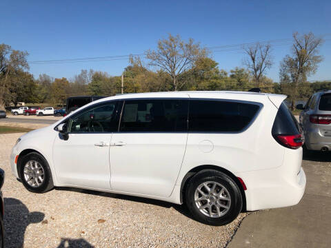 2023 Chrysler Pacifica Touring L