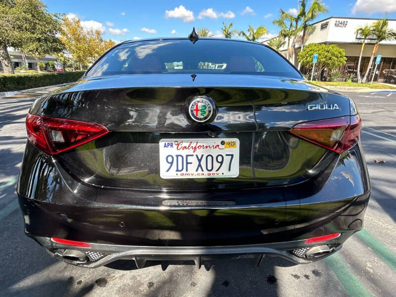 2019 Alfa Romeo Giulia Ti Sport Carbon