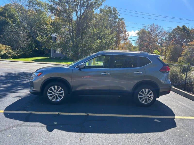 2017 Nissan Rogue SV