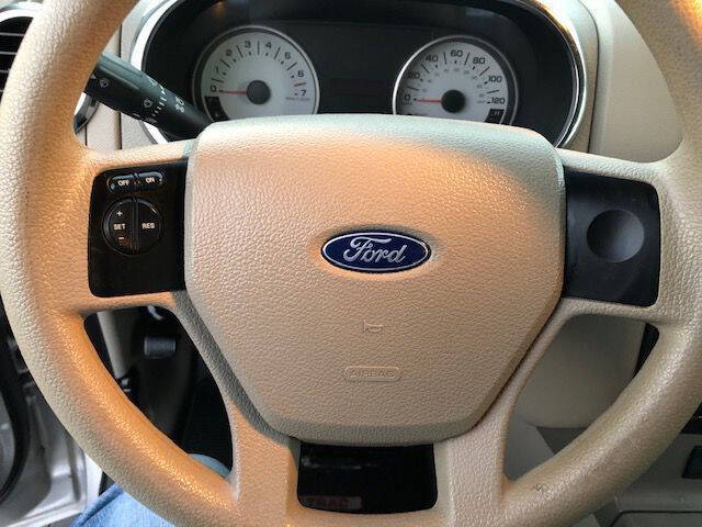 2007 Ford Explorer Sport Trac XLT