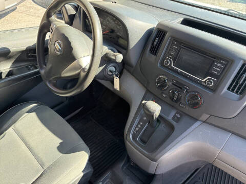 2019 Nissan NV200 SV