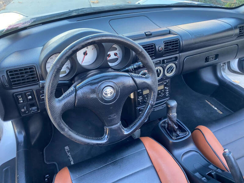 2001 Toyota MR2 Spyder