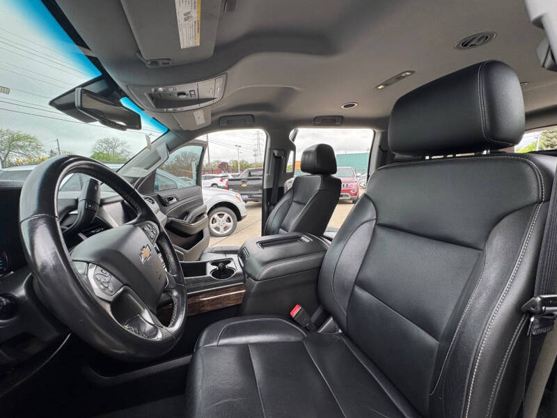 2019 Chevrolet Suburban LT