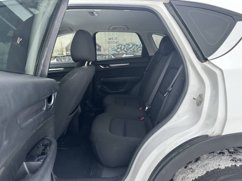 2017 Mazda CX-5 Sport