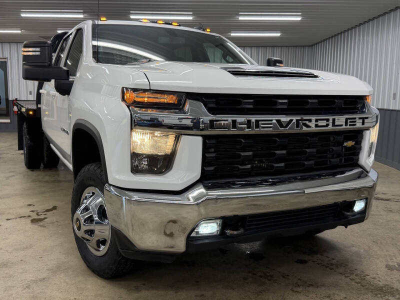 2023 Chevrolet Silverado 3500HD LT's photo