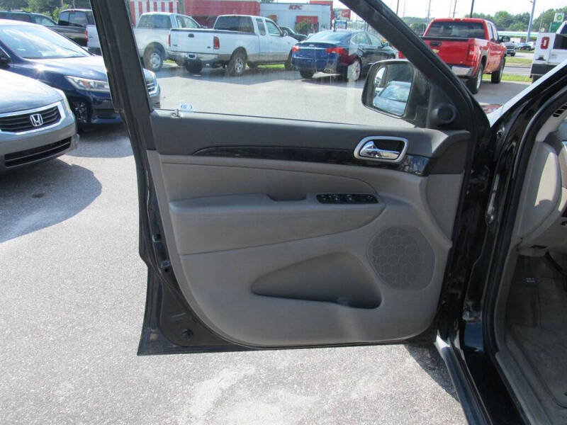 2011 Jeep Grand Cherokee Laredo
