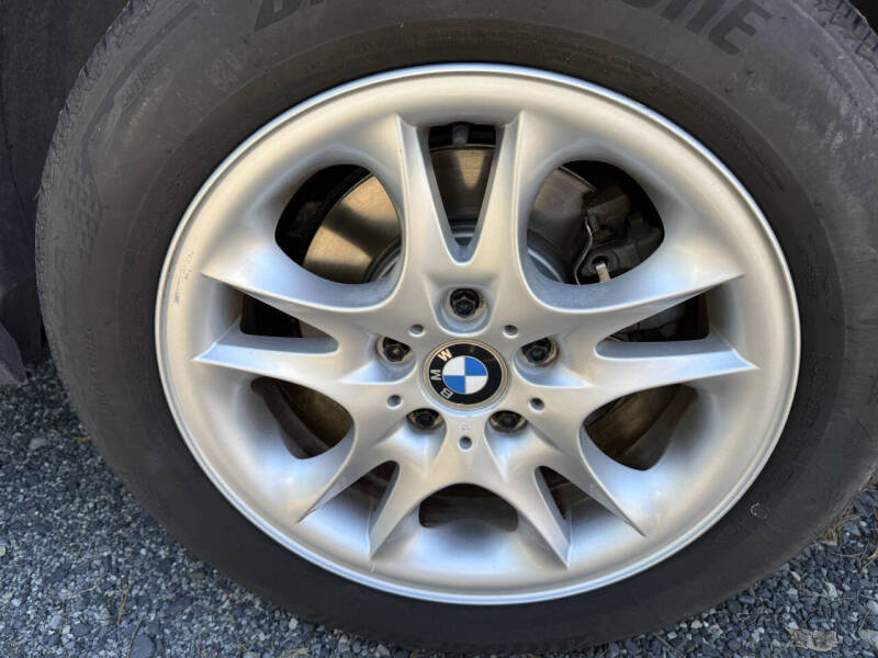 2004 BMW X3 2.5i