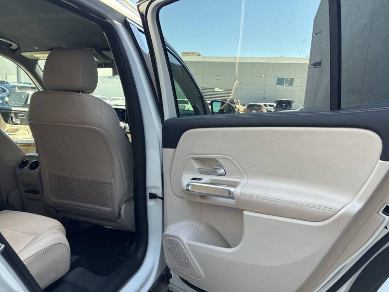 2025 Mercedes-Benz GLB GLB 250