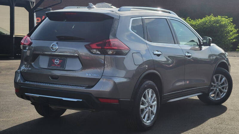 2018 Nissan Rogue SV