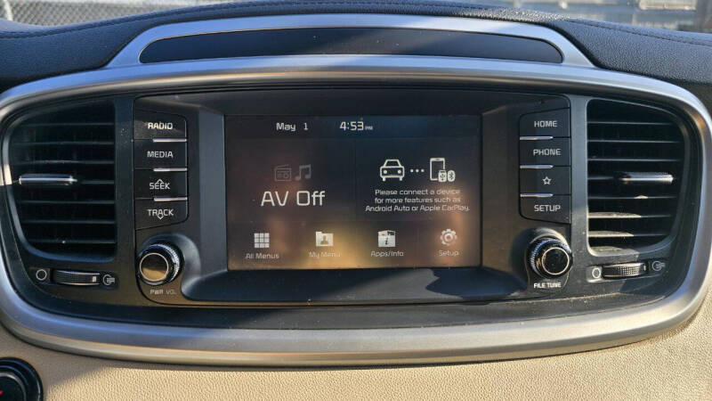 2020 Kia Sorento EX V6