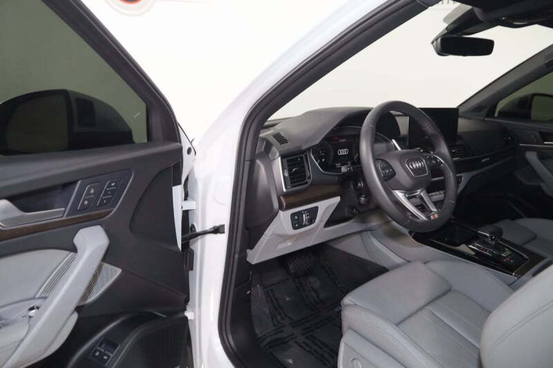 2024 Audi Q5 e quattro S line Prem Pl 55 TFSI