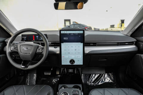 2023 Ford Mustang Mach-E Select