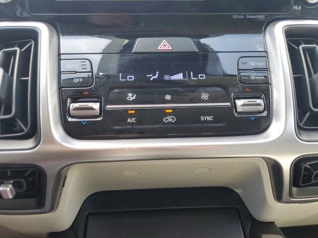 2023 Kia Sorento X-Line S