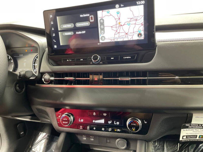 2026 Mitsubishi Outlander Trail Edition