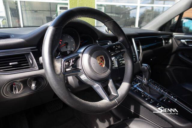2016 Porsche Macan S