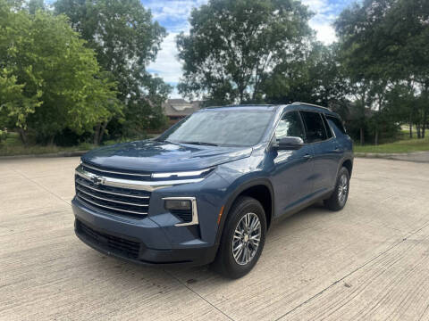 2024 Chevrolet Traverse LT