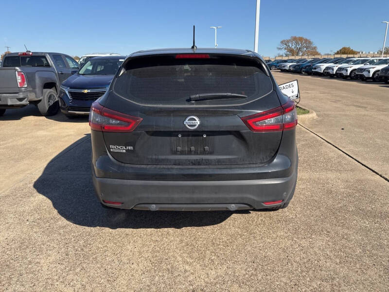 2020 Nissan Rogue Sport S