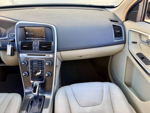 2014 Volvo XC60 3.2 Premier