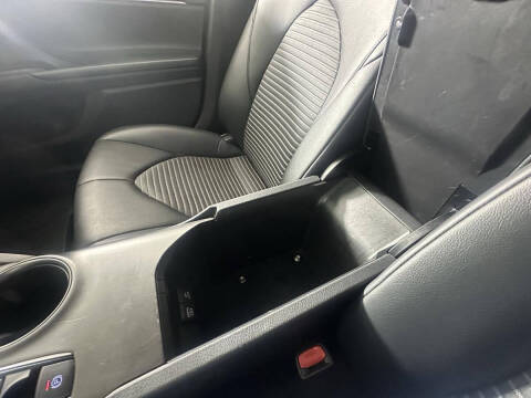 2022 Toyota Camry Hybrid