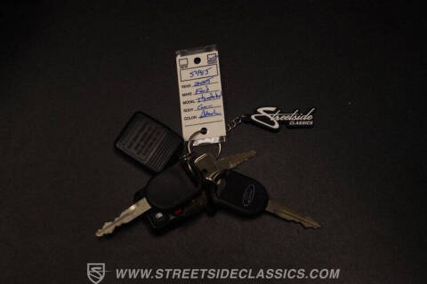 2005 Ford Thunderbird Deluxe