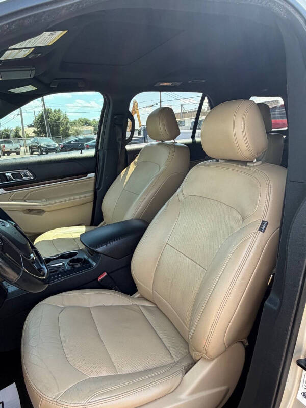 2017 Ford Explorer Limited