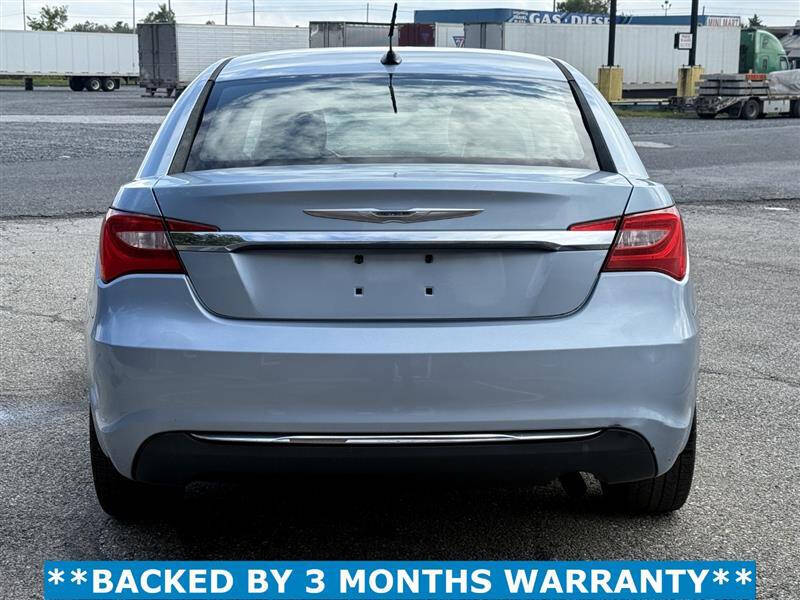 2012 Chrysler 200 Limited