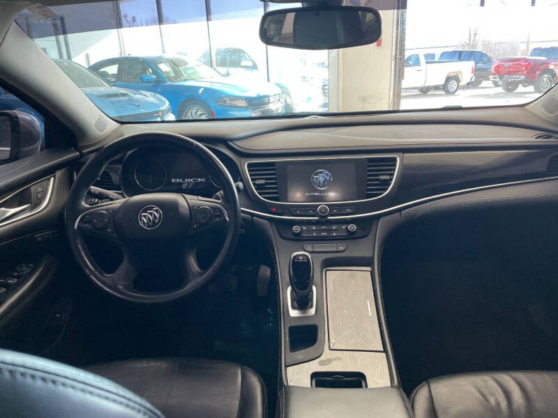 2017 Buick LaCrosse Essence