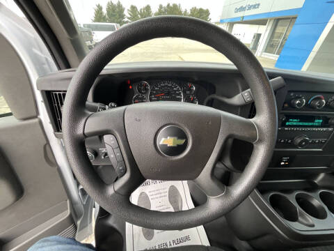 2024 Chevrolet Express 2500