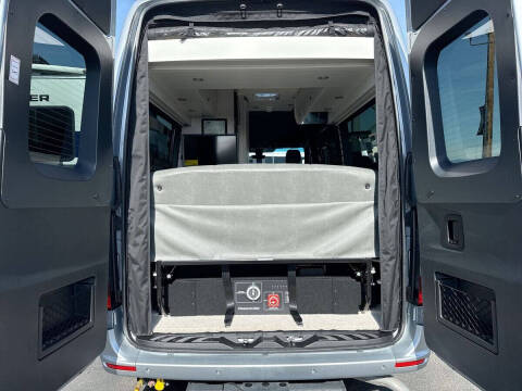 2025 Mercedes-Benz Sprinter