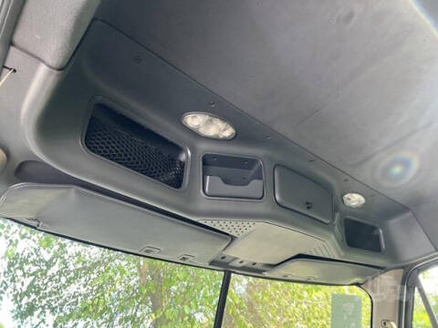 2014 Freightliner Cascadia