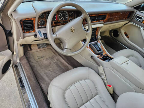 1995 Jaguar XJ-Series XJ6