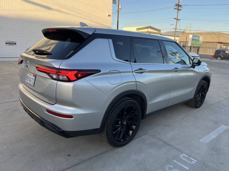 2022 Mitsubishi Outlander SE Launch Edition