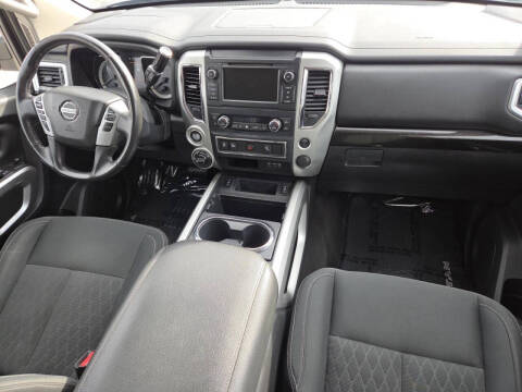 2019 Nissan Titan SV