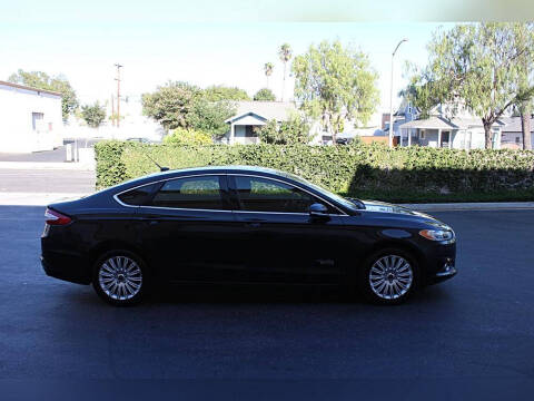 2014 Ford Fusion Energi SE