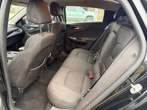 2017 Chevrolet Malibu LT