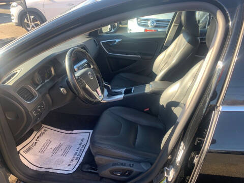 2017 Volvo V60 T5 Premier