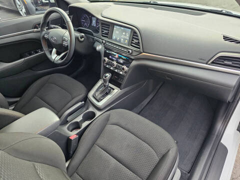 2020 Hyundai Elantra Eco