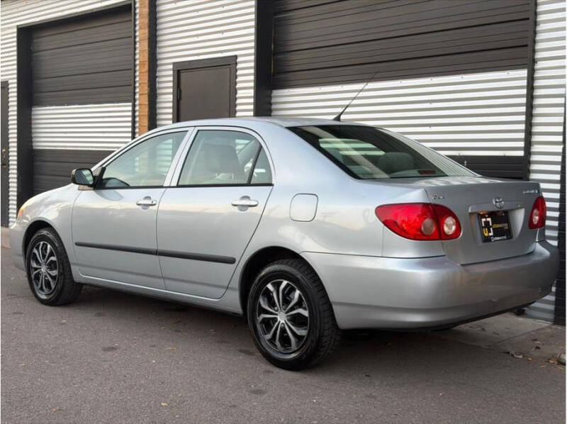 2005 Toyota Corolla