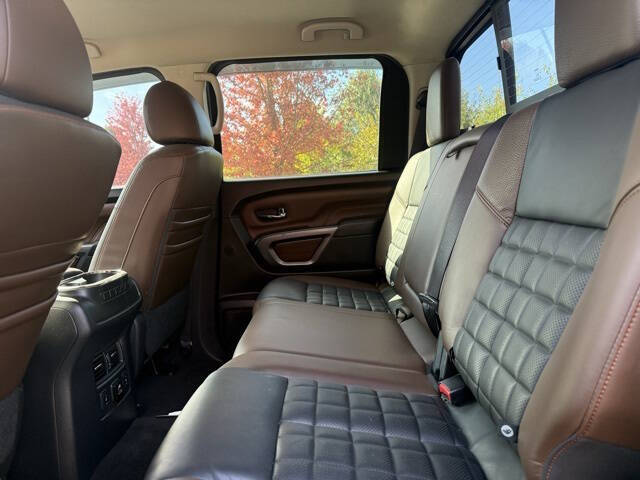 2017 Nissan Titan Platinum Reserve