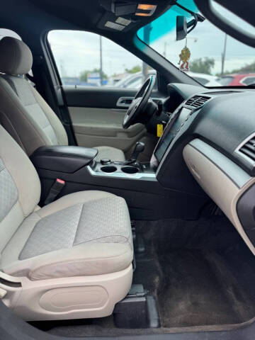 2012 Ford Explorer XLT