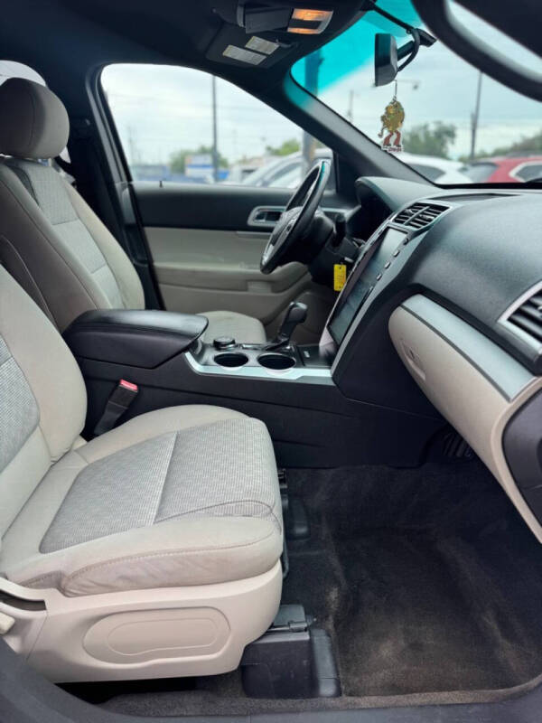 2012 Ford Explorer XLT